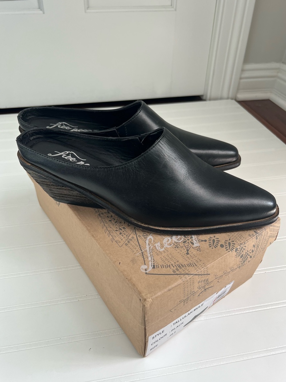 NWT Free People Tallulah Slip On Wedge Mules, Black - EU 39.5